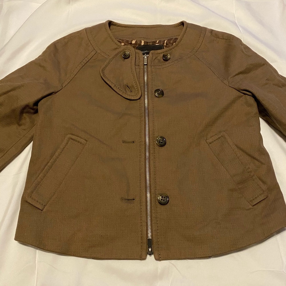 BCBG brown zip up jacket with cheetah print inside